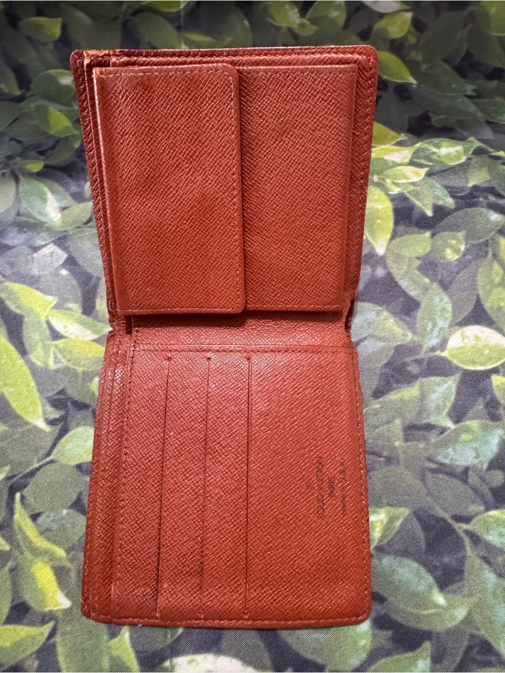 Louis Vuitton  Monogram Bi-Fold Wallet - Designer Style